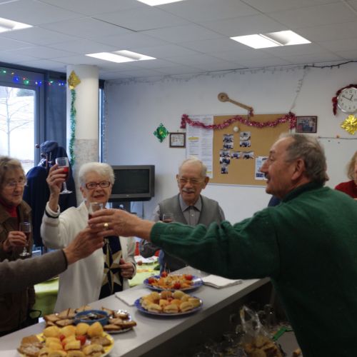 Jacky et Pierrot en pleine action : Tchin tchin !
