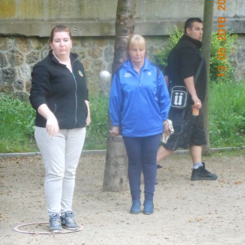 Le tête-à-tête féminines.