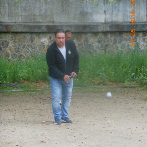 Un des tête-à-tête masculins : joueur de St James.