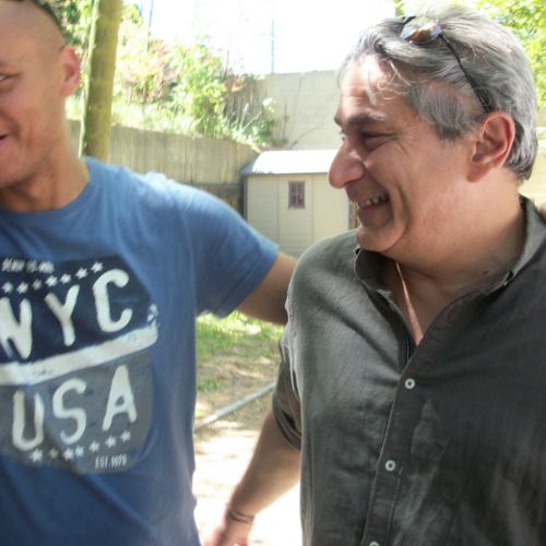 Steve et un deuxième membre de la mairie.