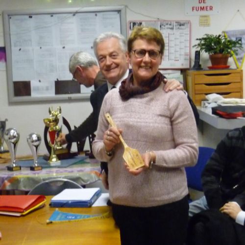 Cette année, les premiers seront les derniers et obtiendront la cuillère en bois (pour le tête-à-tête Lapeyronnie).