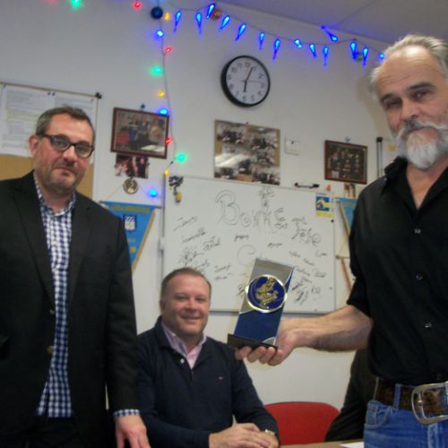 Dominique second des Doublettes à la mêlée.