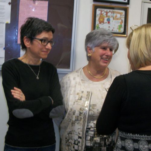 Ca papote entre ces dames !