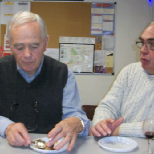 Sérieux, sérieux ! Quand un Alain rencontre un Alain.