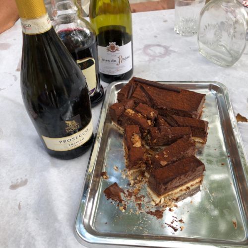 Gâteau au chocolat et Prosecco pour le dessert (entre autres)