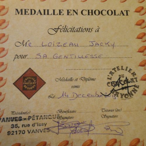 Le diplôme. Encadré.