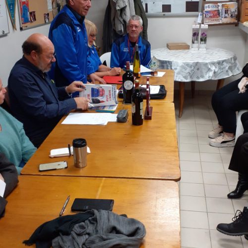 UNe dernière intervention de Michel. C'est la fin de l'AG, on passe au buffet.